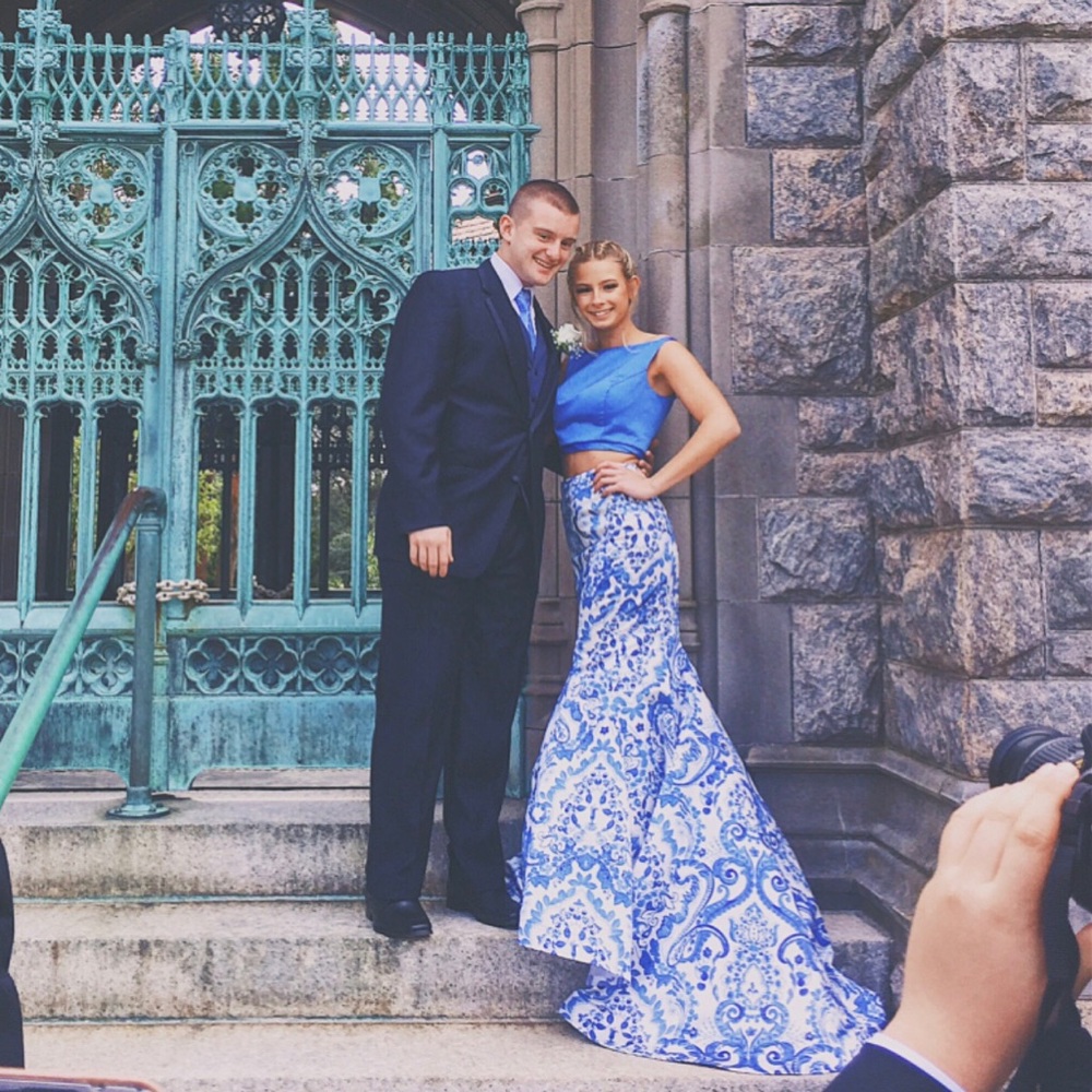 Prom dress